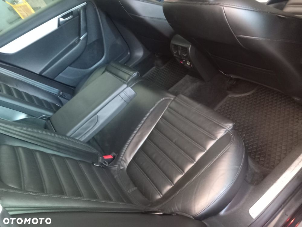 Volkswagen Passat Alltrack 2.0 TDI 4Motion DSG BlueMotion Tec - 22