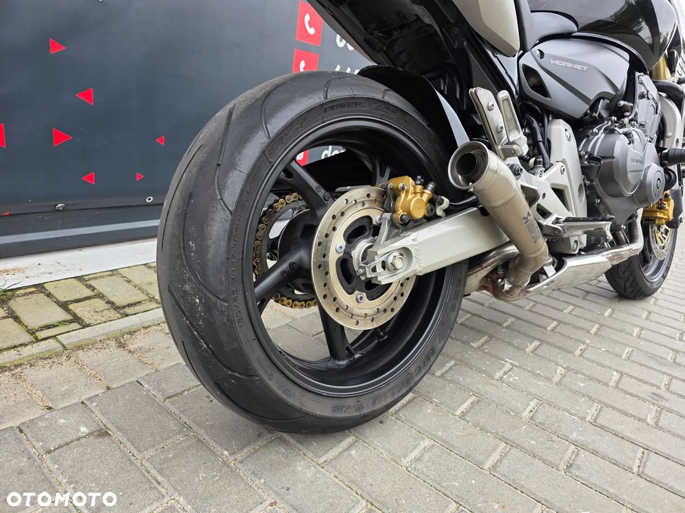 Honda Hornet - 20