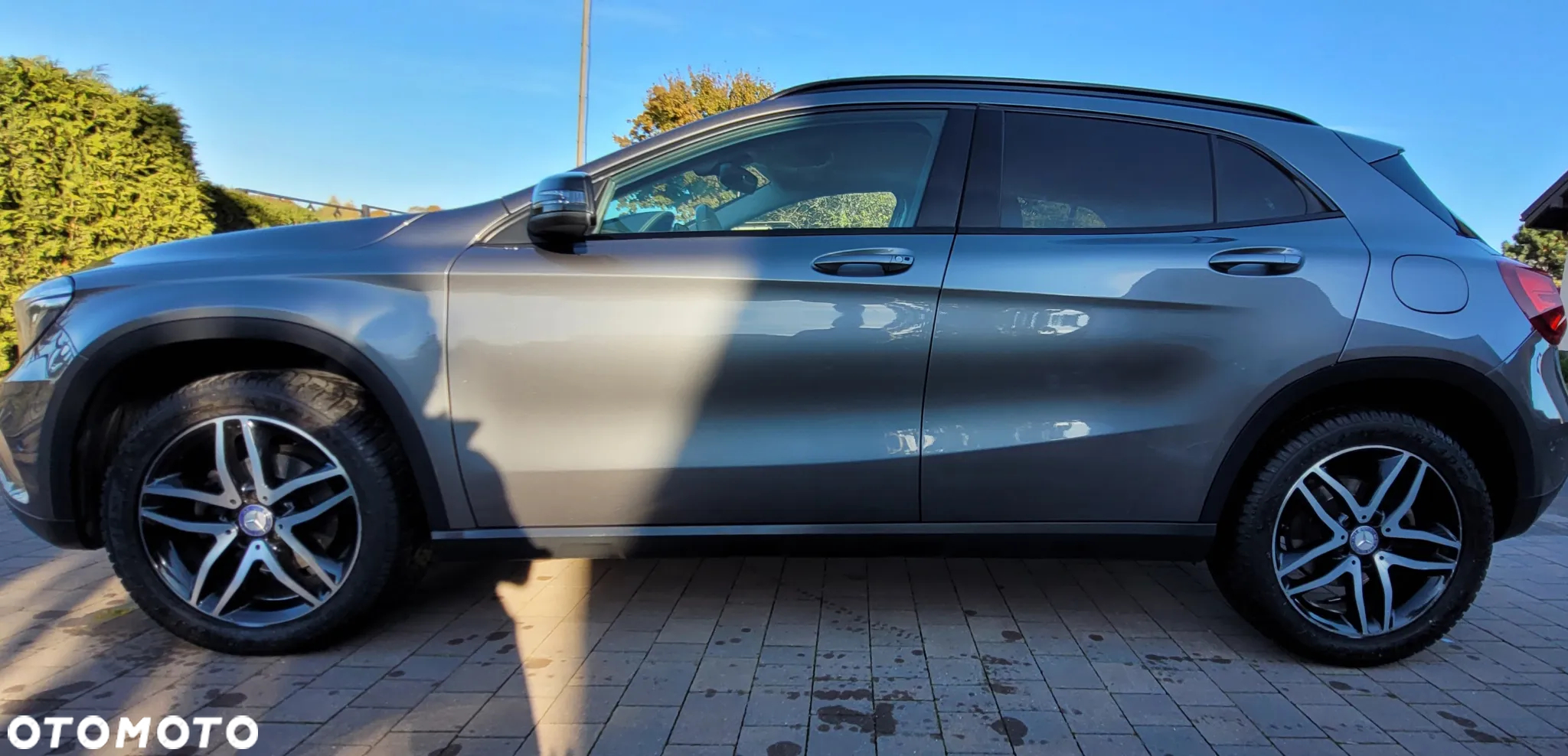 Mercedes-Benz GLA - 5