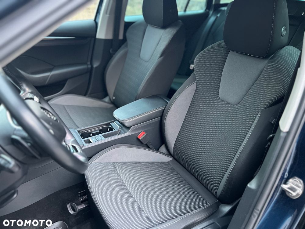 Skoda Octavia 2.0 TDI SCR Ambition DSG - 20