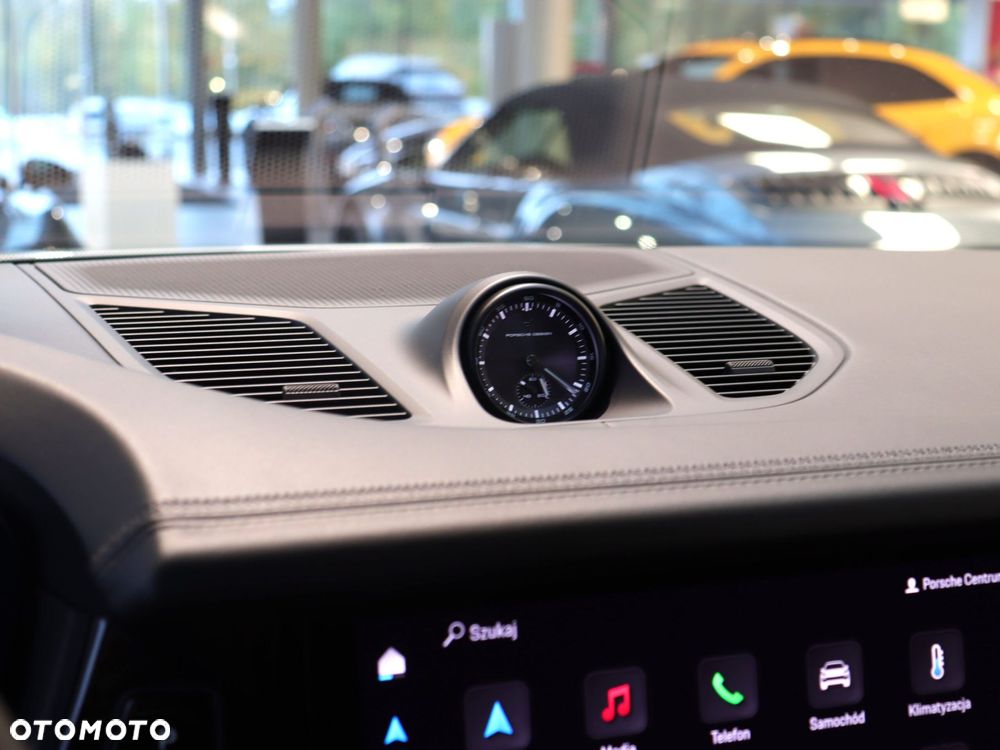 Porsche Cayenne Coupe S - 23