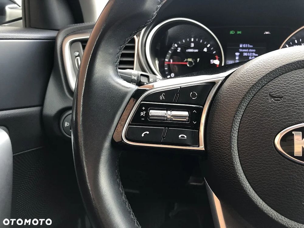 Kia Ceed - 18