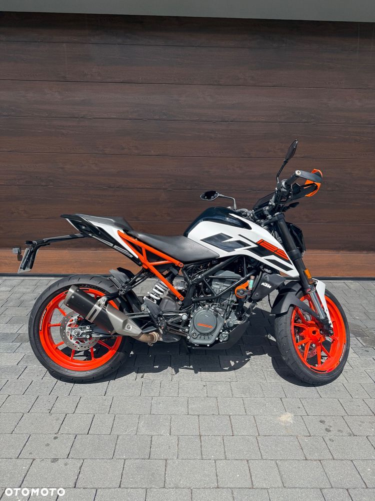 KTM Duke 125 - 1