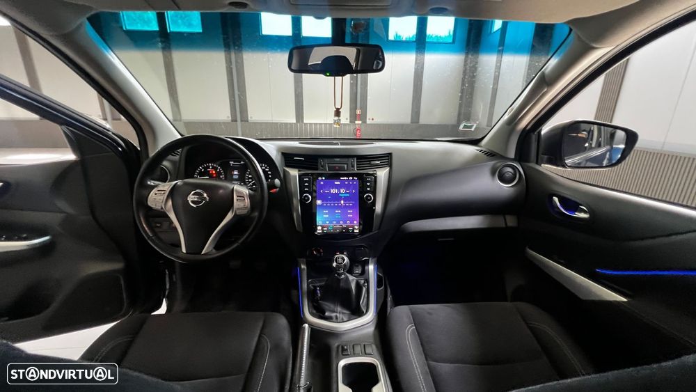 Nissan Pick Up - 13