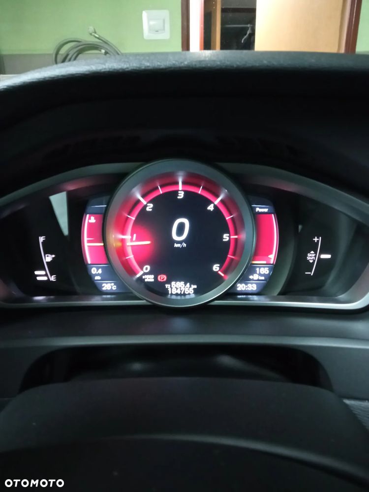 Volvo V40 D2 RDesign - 17