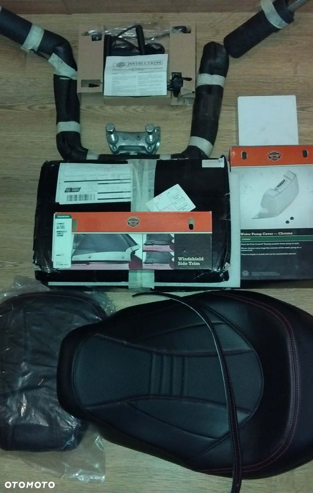 Harley-Davidson Touring Road Glide - 14