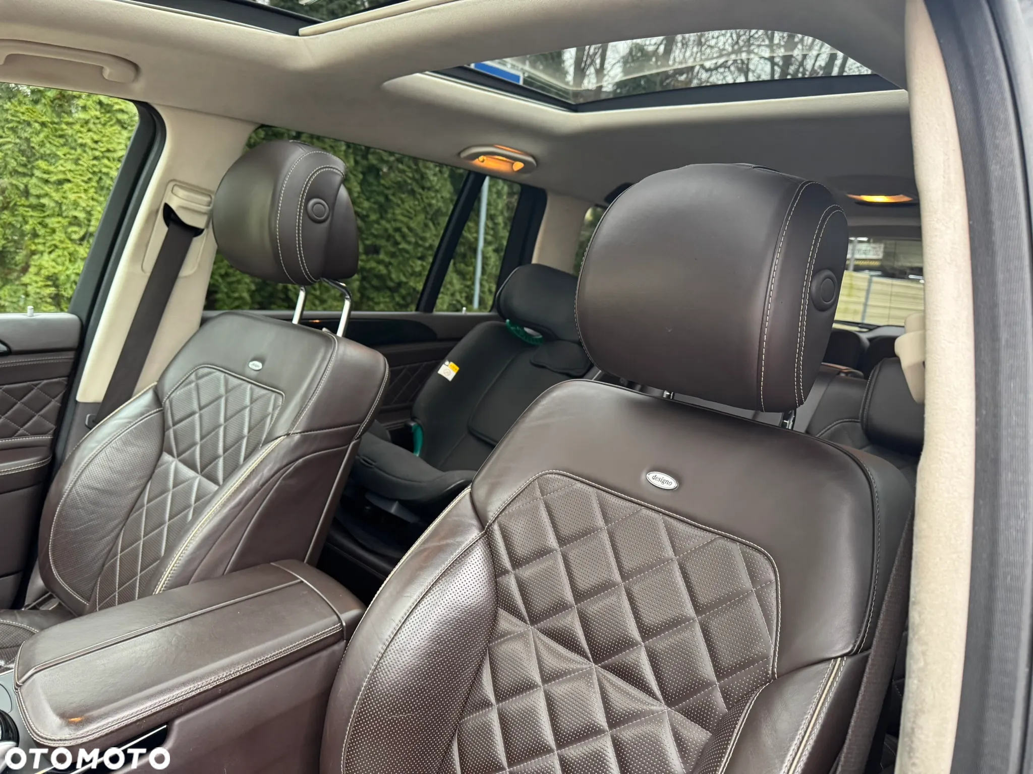 Mercedes-Benz GLS 350 d 4-Matic - 12