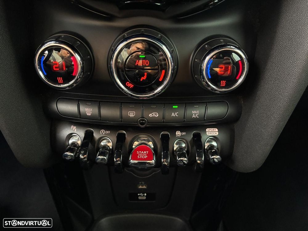 MINI 3 Portas John Cooper Works Auto Desportiva - 27