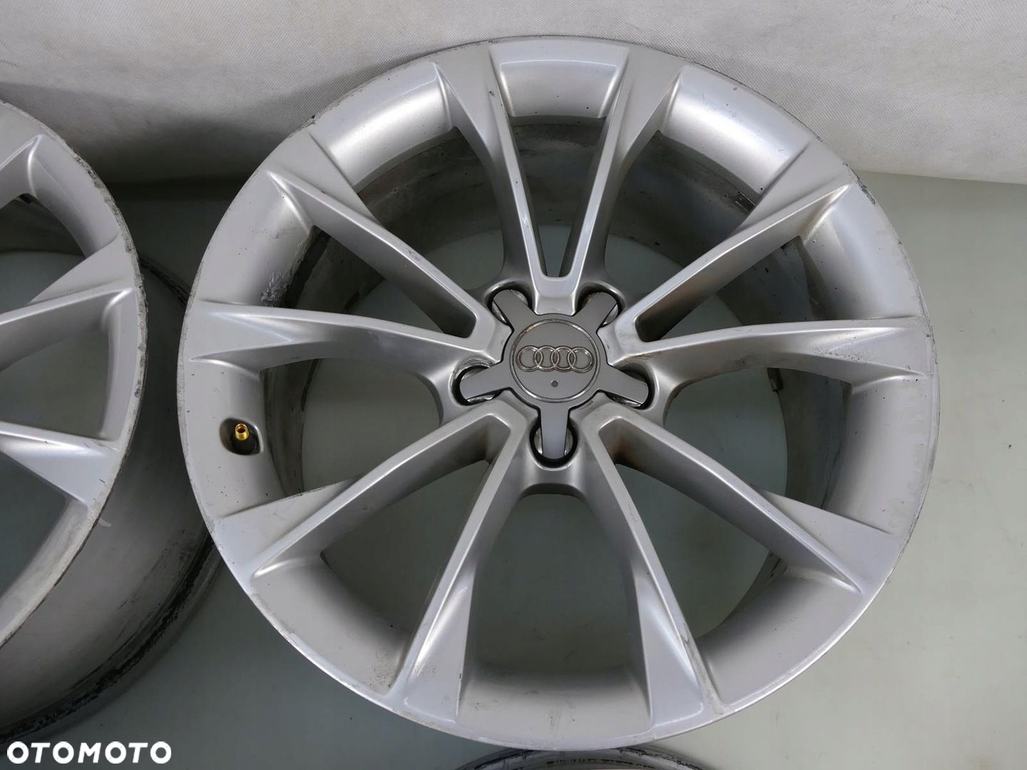 AUDI A5 8T S5 FELGI ALUMINIOWE 8.5x18 18" et29 A4 A6 - 8