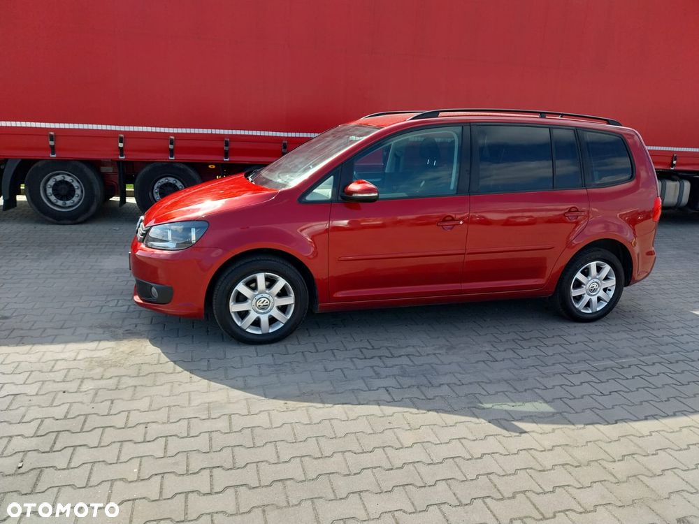 Volkswagen Touran - 20