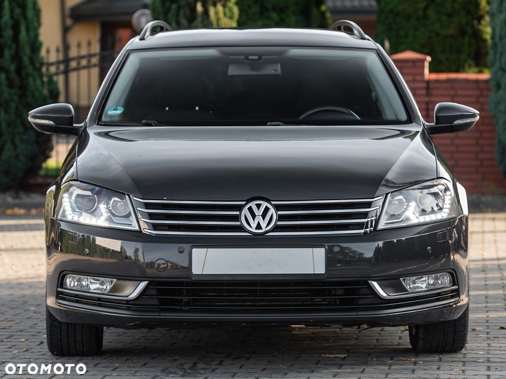 Volkswagen Passat 2012 photo 4