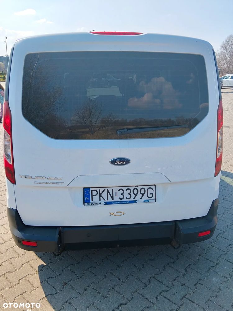 Ford Tourneo Connect - 8