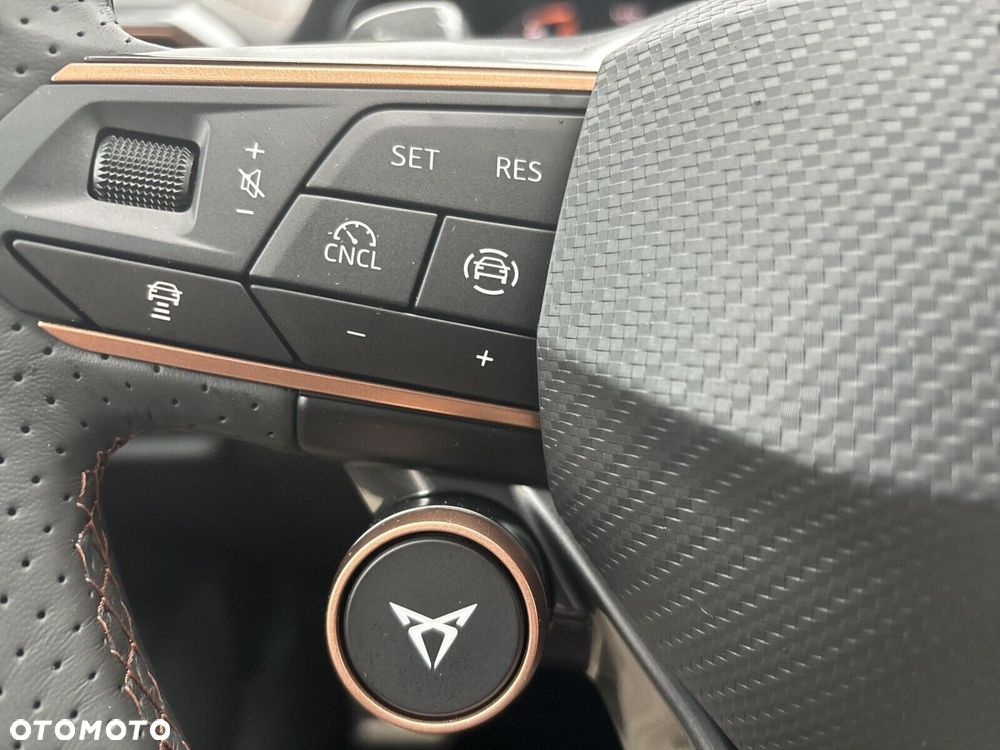 Cupra Formentor 1.5 eTSI mHEV DSG - 22