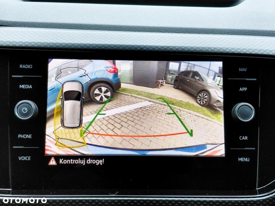 Volkswagen T-Cross - 22