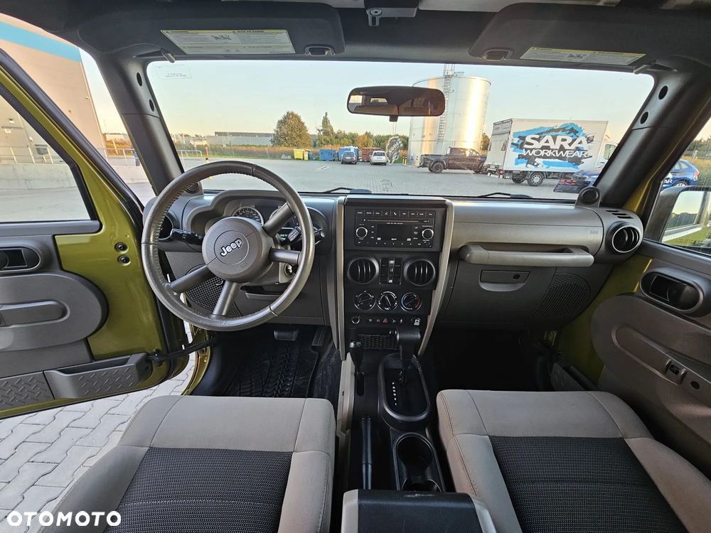 Jeep Wrangler Unlimited 2.8 CRD Rubicon - 9