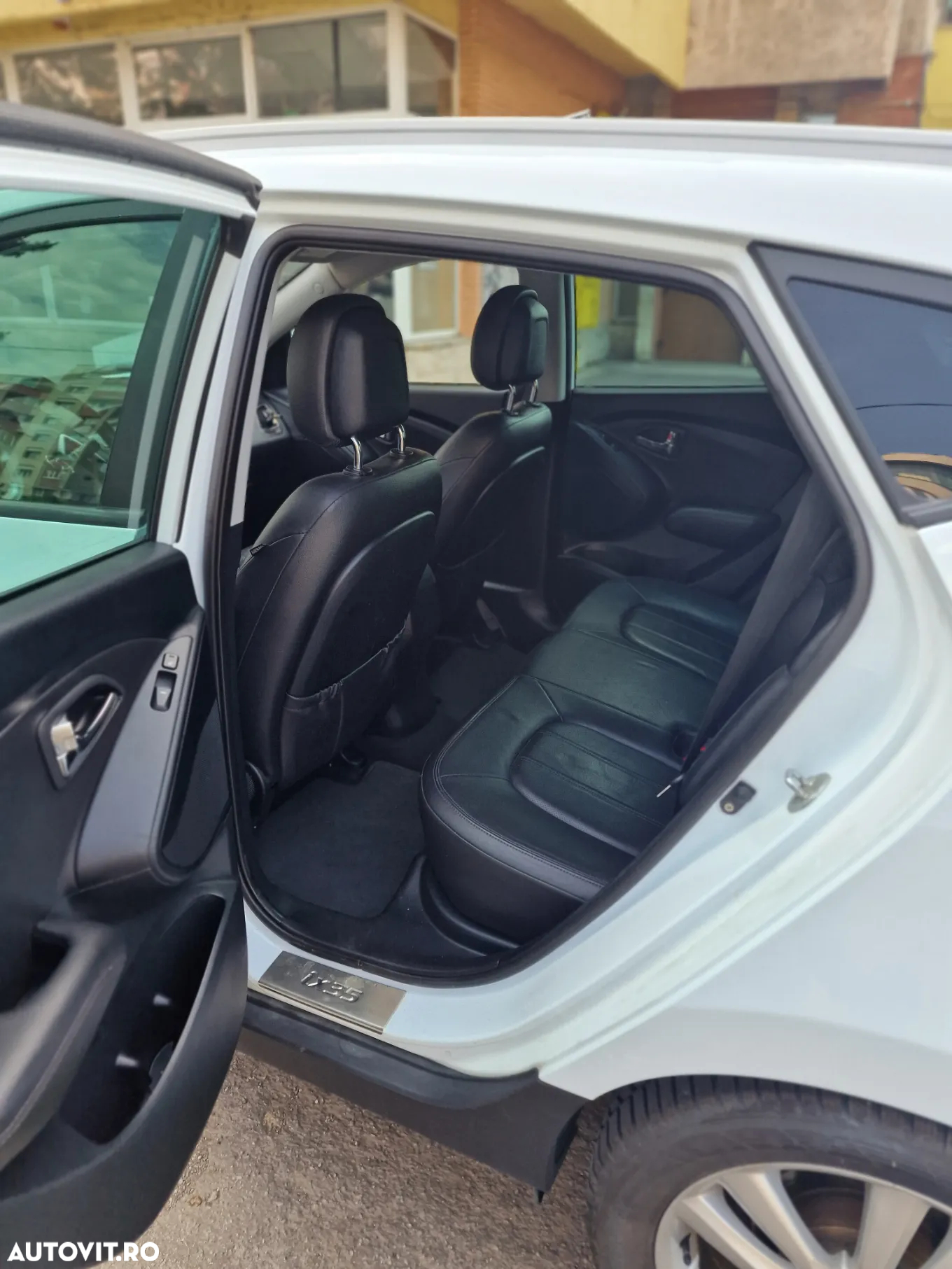 Hyundai ix35 2.0 CRDI Low 2WD GL Classic - 11