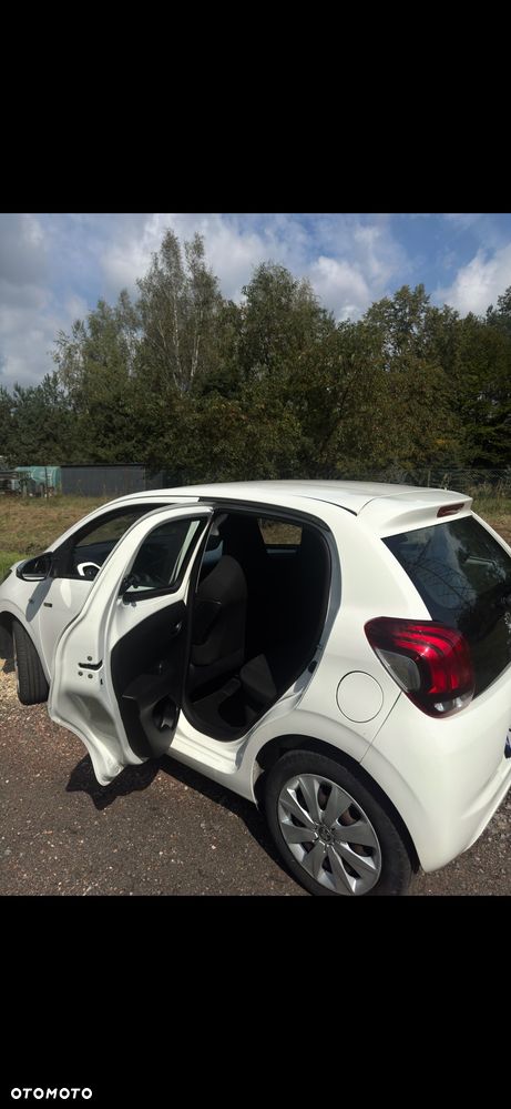 Peugeot 108 - 10