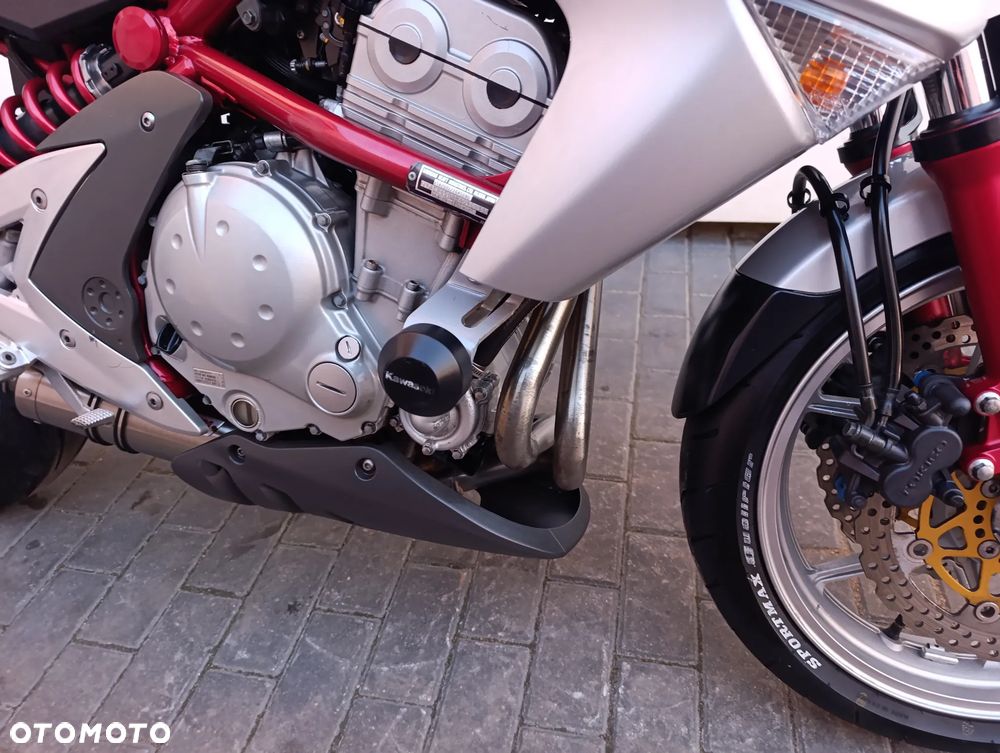 Kawasaki ER - 30