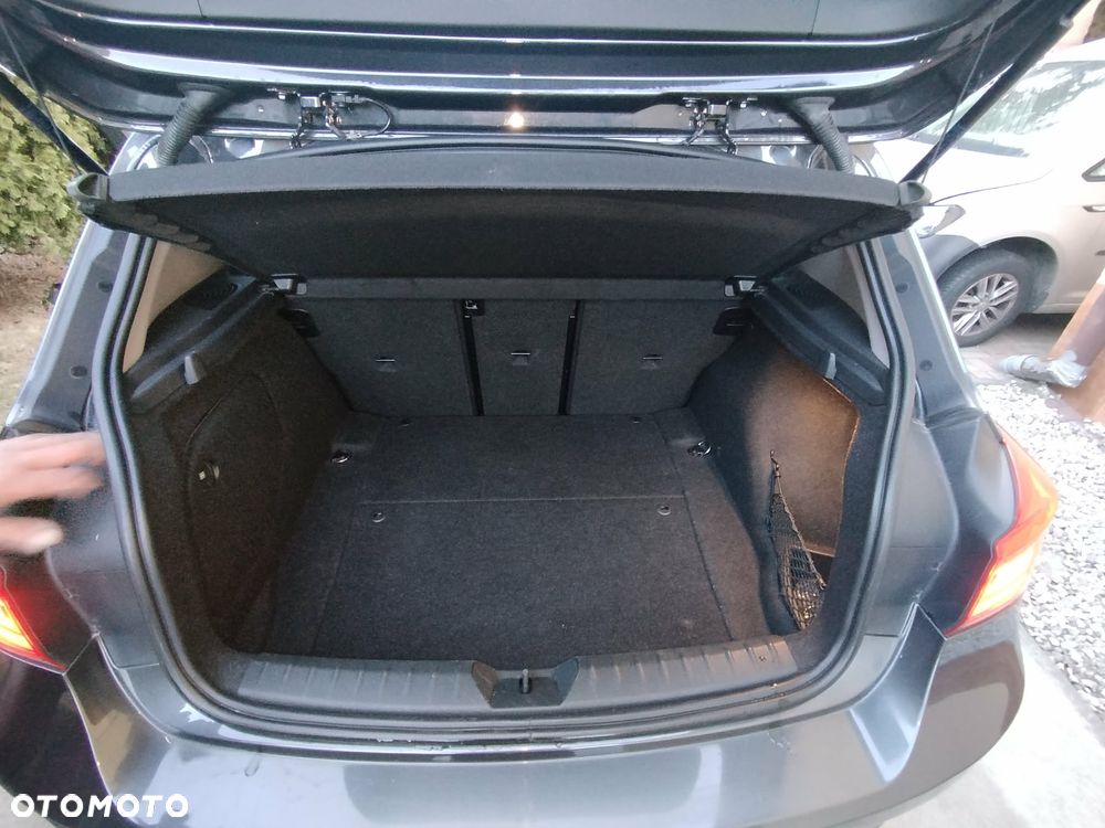 BMW Seria 1 118i Sport Line - 25