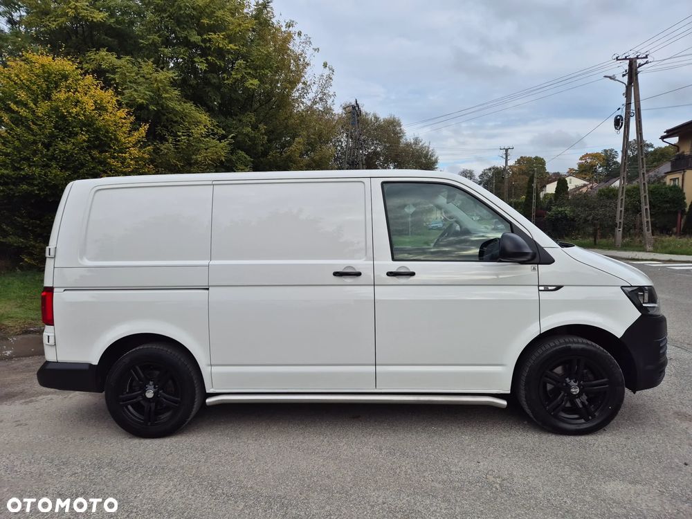 Volkswagen Transporter T6 - 16