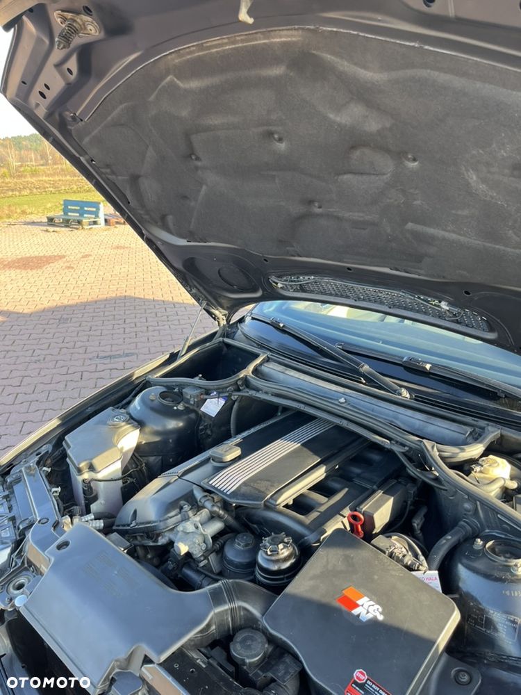 BMW Seria 3 330 Ci Edition Exclusive - 4