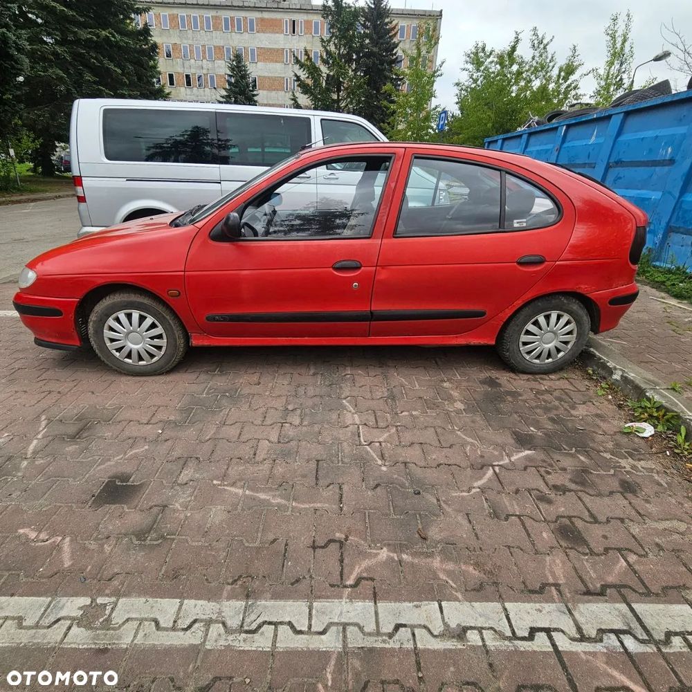 Renault Megane (1996) 1,4 B 55 kW / 75 KM (kod lak: 727 pojazd na części - 3
