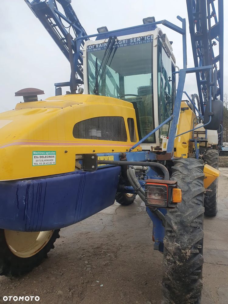 Inny Samojezdny Opryskiwacz  Caruelle UTL 3000  Sequip UTL 3000 maestria mattrot - 12