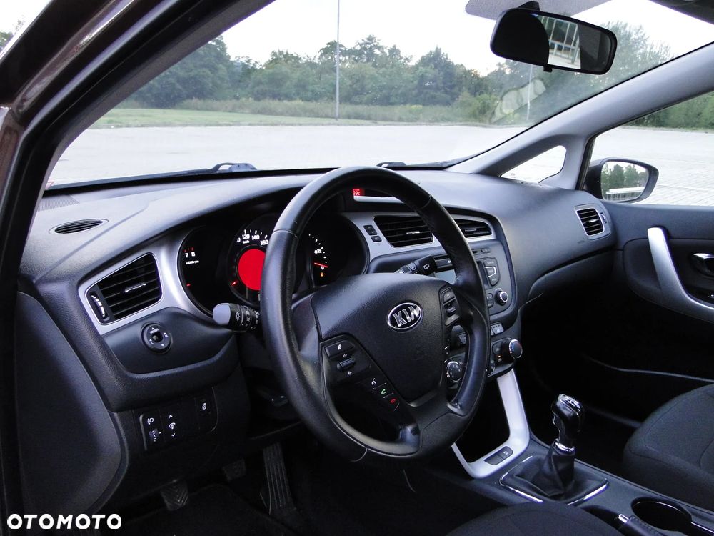 Kia Ceed 1.4 CVVT Vision - 11