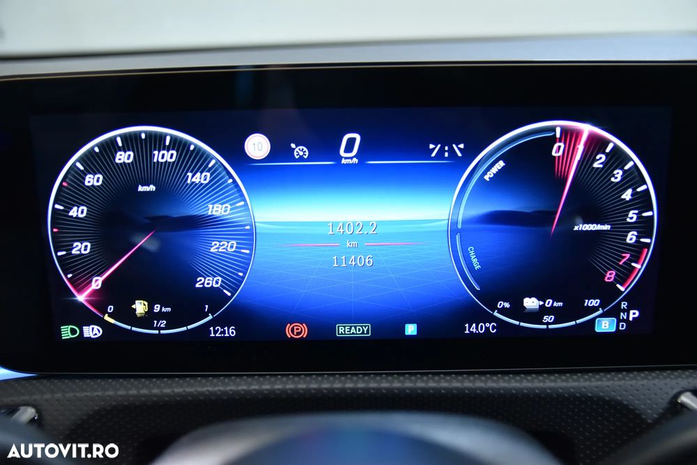 Mercedes-Benz CLA 250 - 11