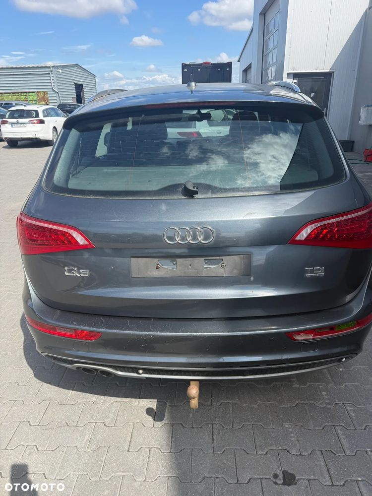 AUDI Q5 8R 08-12 LZ7S KLAPA BAGAŻNIKA KOMPLETNA ELEKTRYCZNA LAKIER ORYGINAŁ