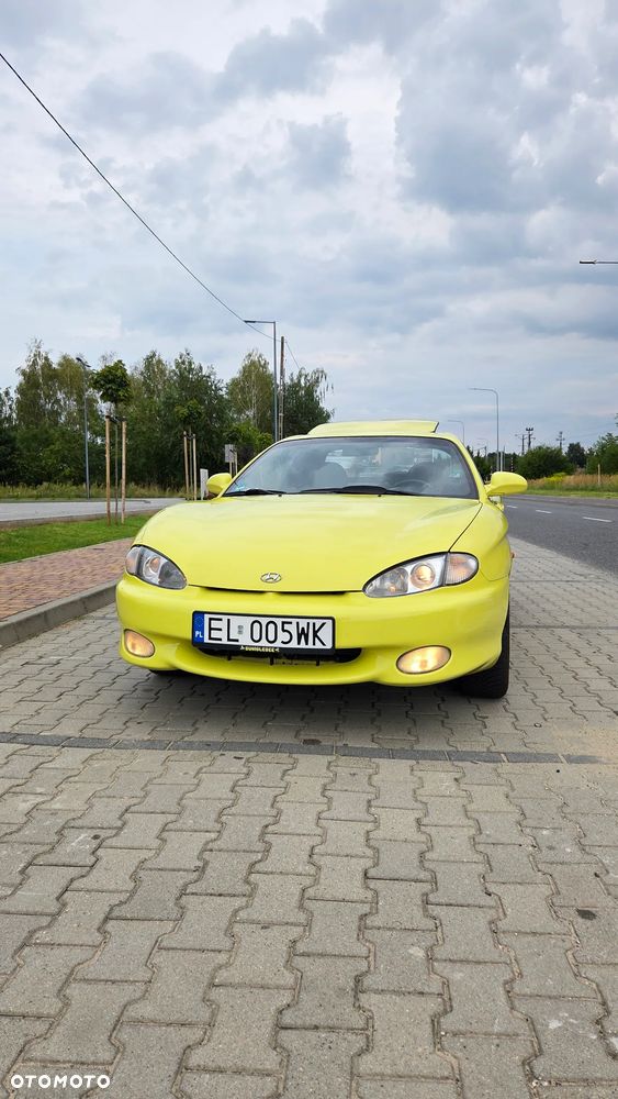 Hyundai Coupe - 3
