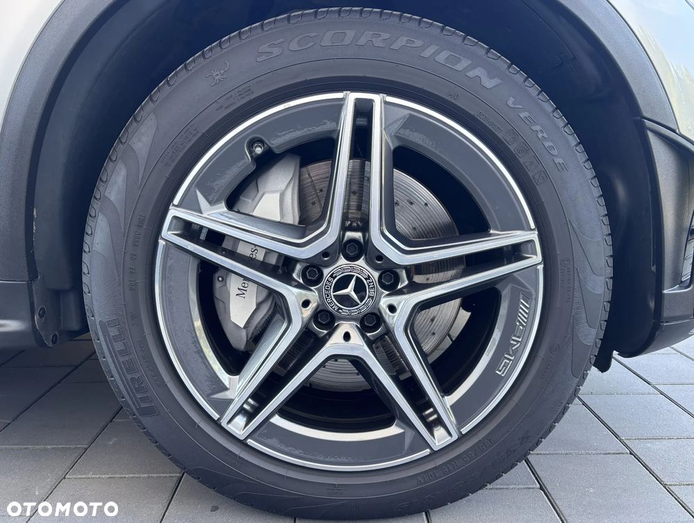 Mercedes-Benz GLC 200 d 4-Matic - 33