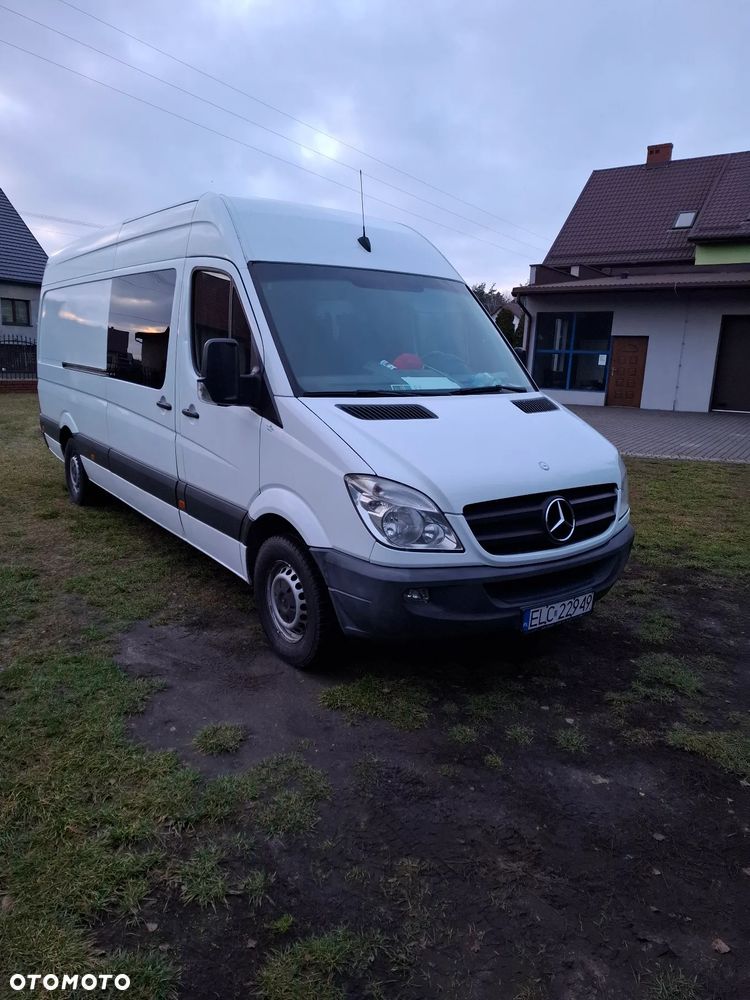 Mercedes-Benz Sprinter - 1