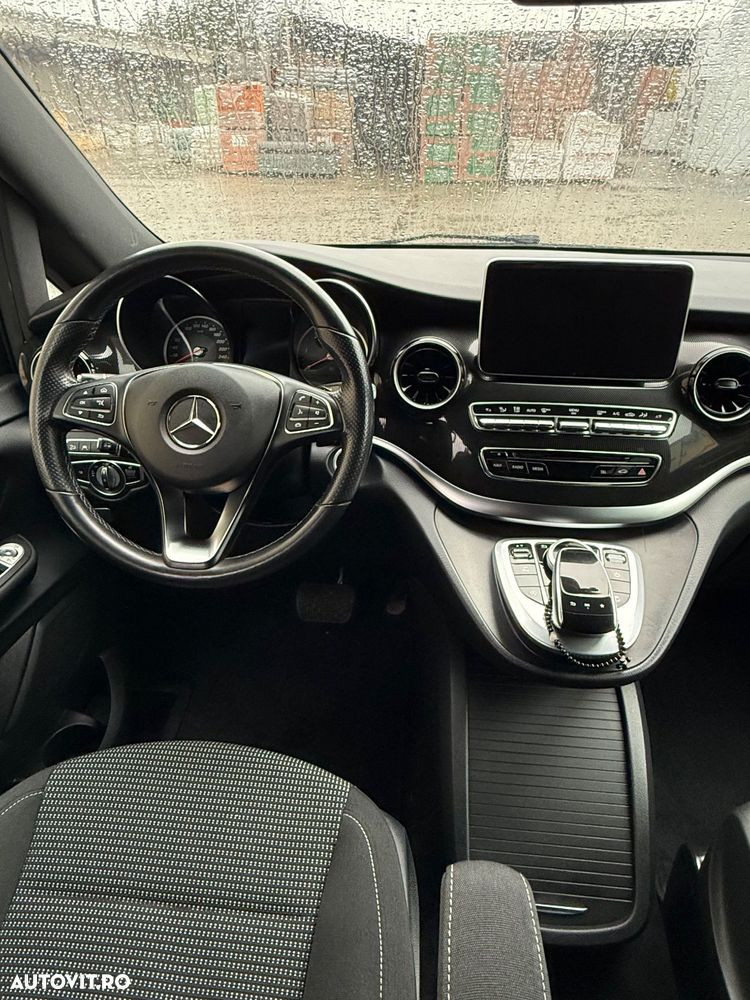 Mercedes-Benz V 220 d kompakt 9G-TRONIC - 10