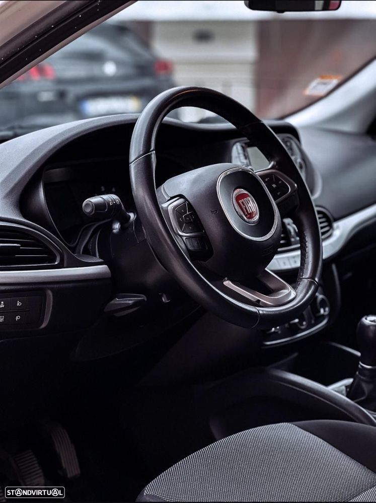 Fiat Tipo 1.3 M-Jet Pop — fotografia 9