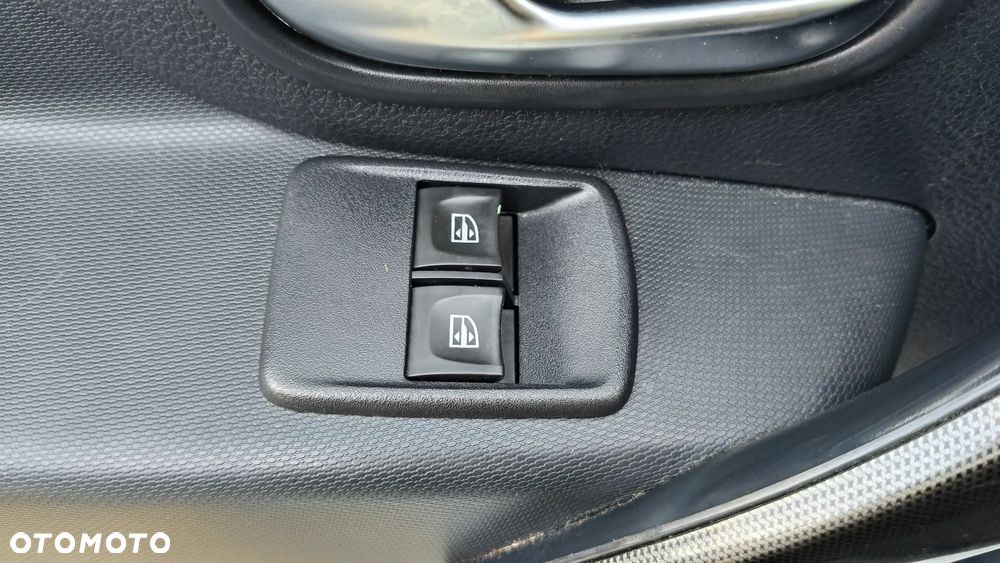 Dacia Sandero - 30