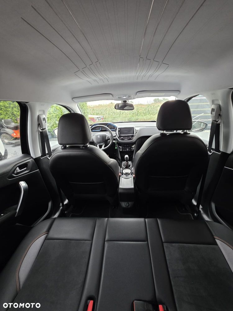 Peugeot 2008 1.2 Pure Tech Crossway S&S - 12