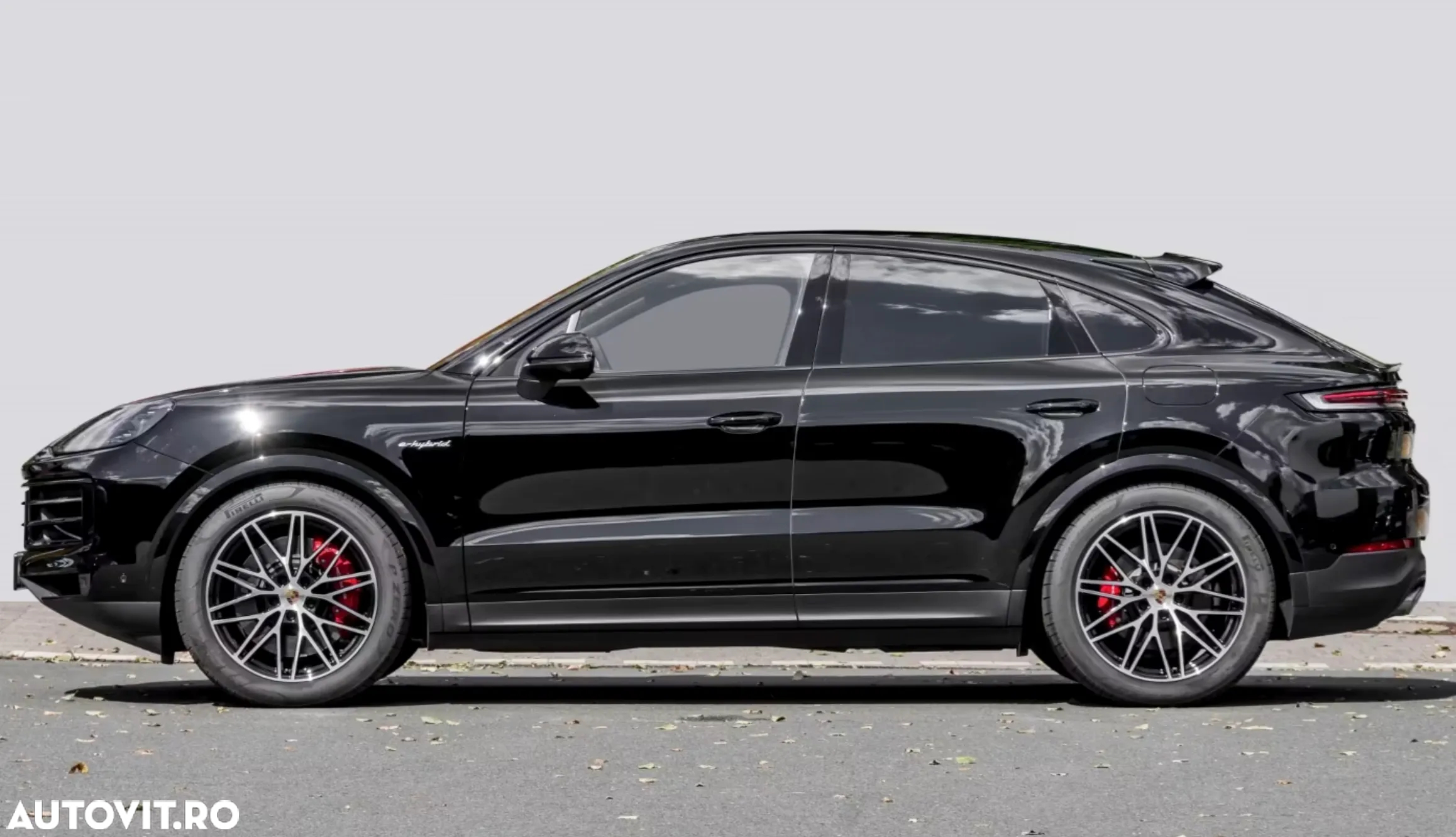 Porsche Cayenne Coupe S E-Hybrid - 2