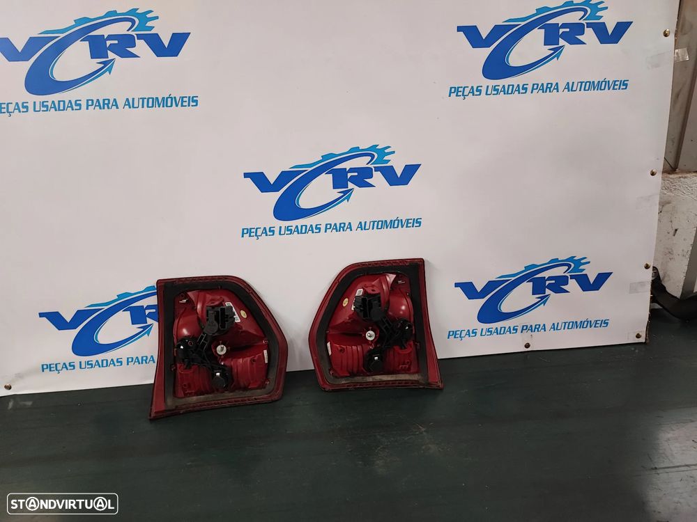 Farolim traseiro Citroën C5 III SW mala 2008 -» DTO/ESQ - 2