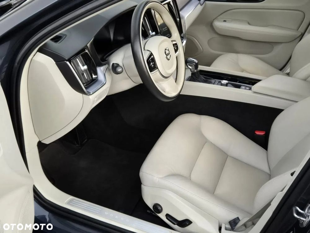 Volvo V60 - 13