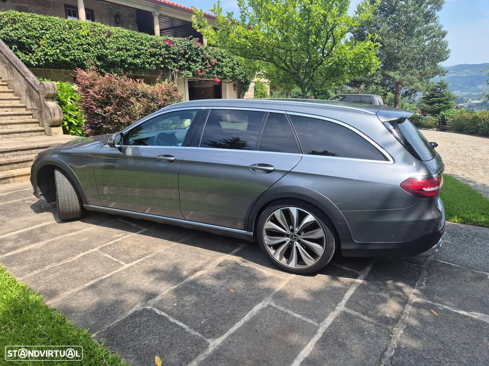 Mercedes-Benz E 220 d 4Matic 9G-TRONIC AMG Line - 16
