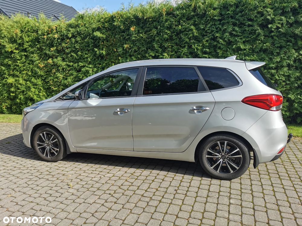 Kia Carens 1.6 GDI Business Line EU6 - 9
