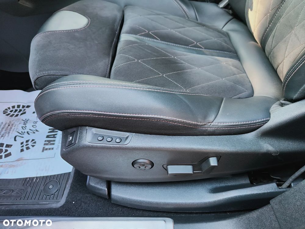 Peugeot 5008 2.0 BlueHDI GT S&S EAT6 - 12