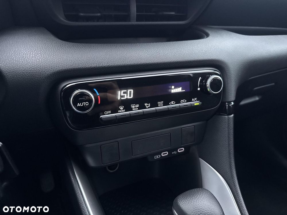 Toyota Yaris Hybrid 1.5 Comfort - 17