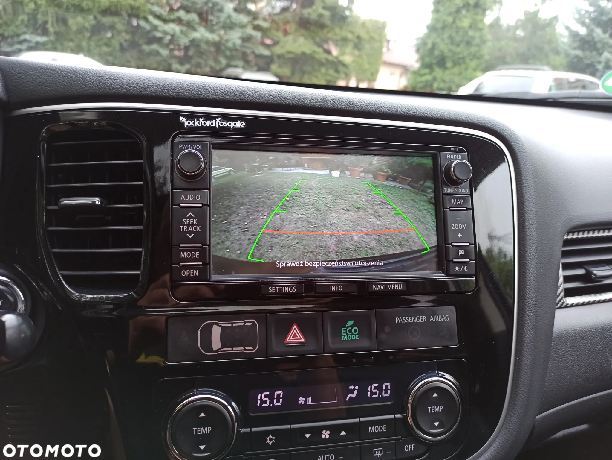 Mitsubishi Outlander 2.2 DID Intense + 4WD - 23
