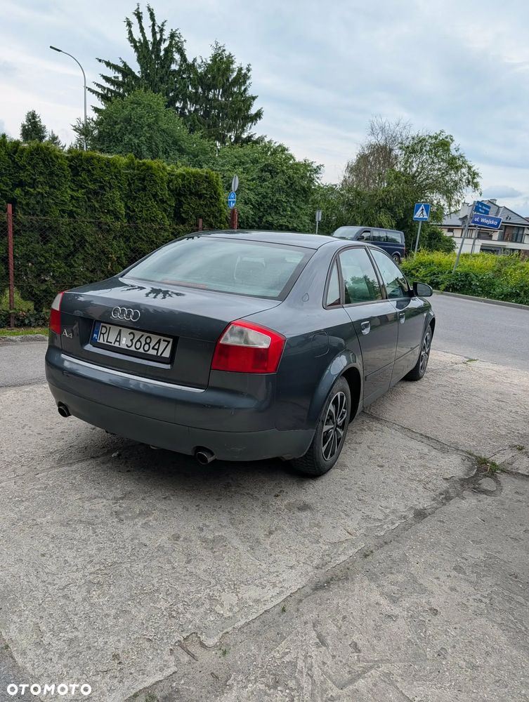 Audi A4 Limousine 1.8T - 2