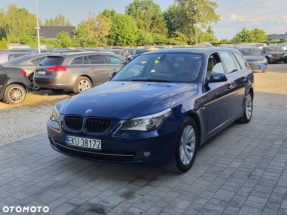BMW Seria 5 520i - 5