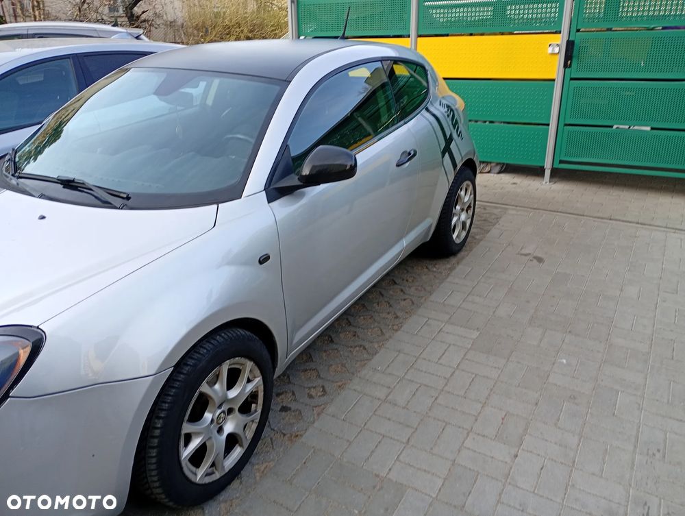 Alfa Romeo Mito 1.6 JTDM - 5