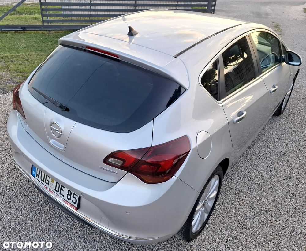 Opel Astra 1.4 Turbo Cosmo - 13