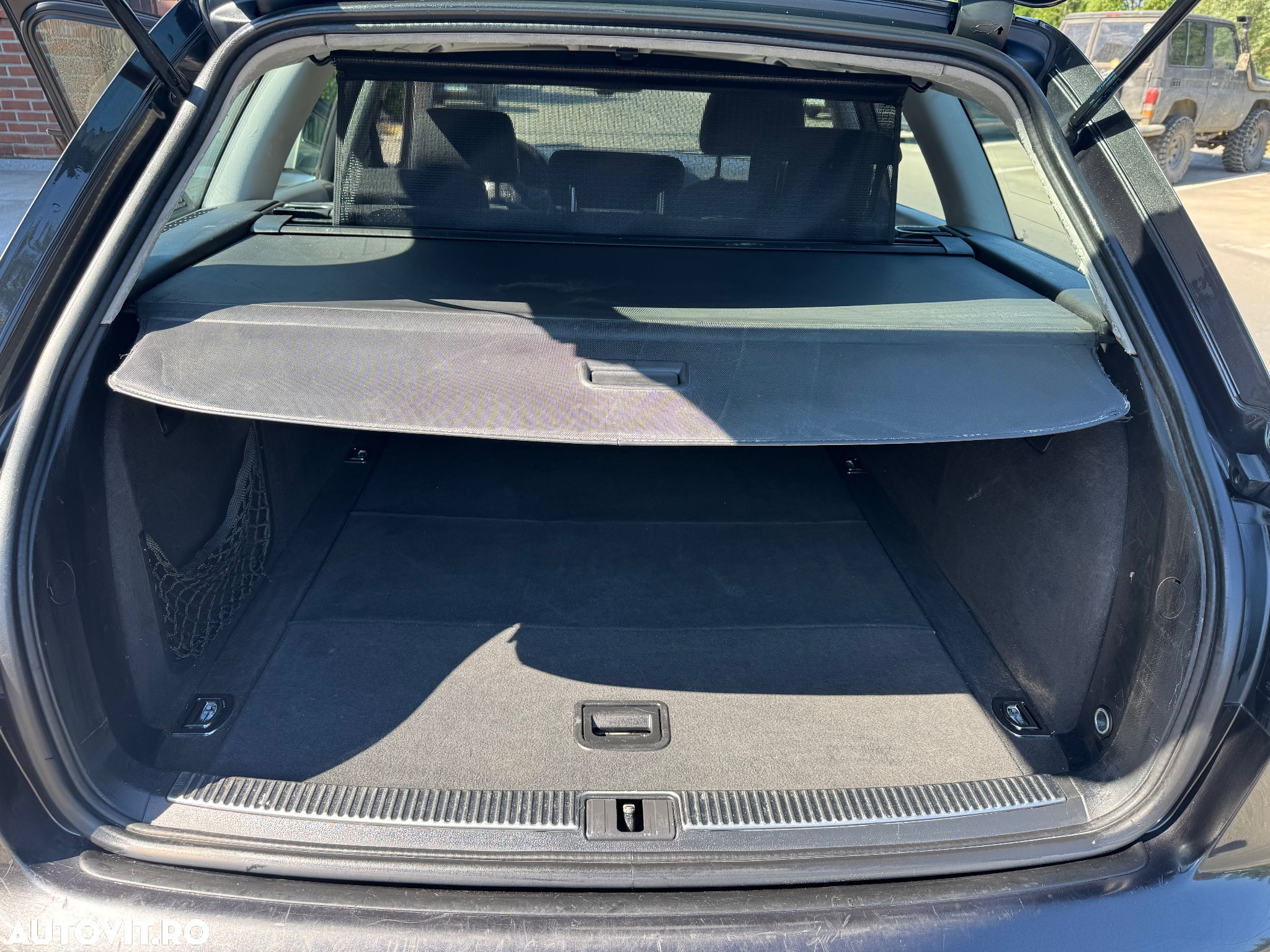 Audi A4 Avant 2.0 TDI DPF quattro - 13